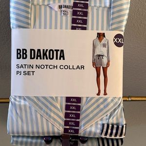 Bb Dakota SATIN NOTCH COLLAR
PJ SET